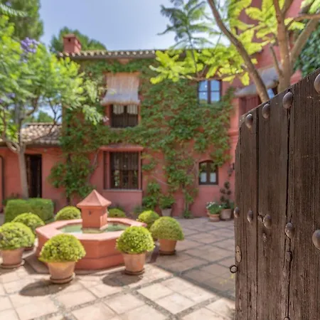 La Casa Roja Holiday home *